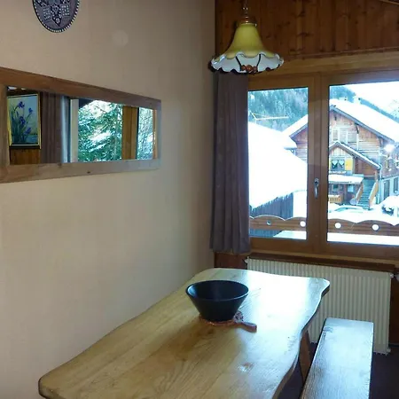Apartment De 2 Avec Jacuzzi Et Wifi A